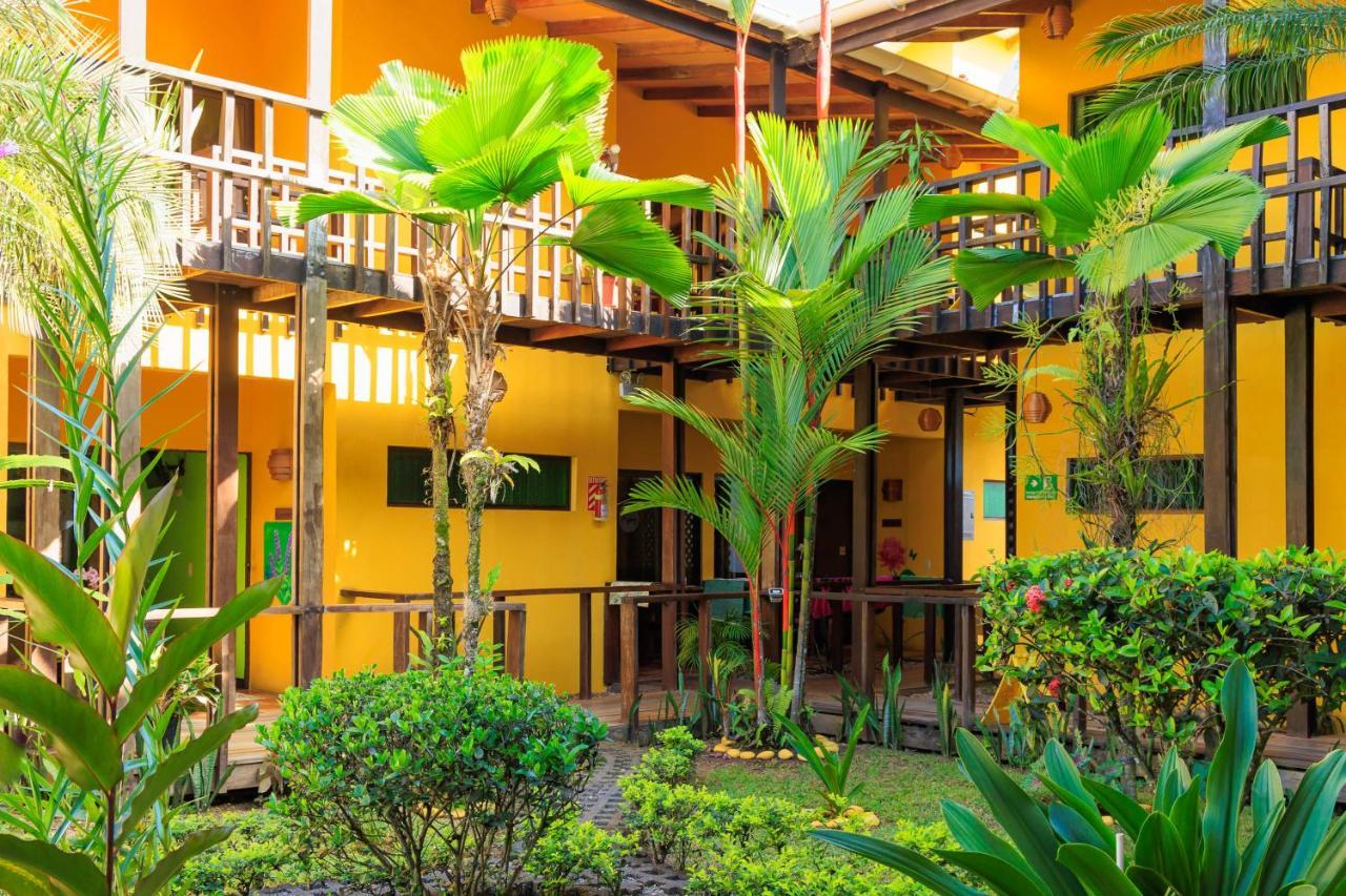 Hotel Boutique La Casa De Las Flores Cahuita Exterior photo